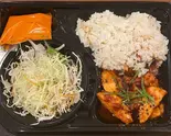 スイートアンドサワーチキンライス SWEET N SOUR CHICKEN WITH RICE（Karma）