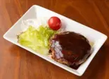 手作りハンバーグ（居酒屋 まつり）