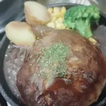 手作りハンバーグ（鉄板いざっくShiro）