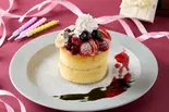 【記念日に】BIRTHDAYスフレパンケーキ Birthday Souffle Pancake（しっとりパンケーキ 恋するスフレ 南6条西）