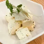 酒粕味噌漬けクリームチーズ（CASUAL DINING828）