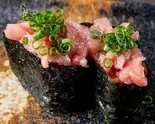 ネギトロ軍艦（海鮮鮨と鶏白湯おでん 魚でん 船橋本店）