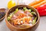 生ハムシュリンプサラダ（唐揚げ＆ステーキ 肉カフェ AkiTaka）