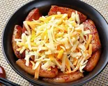 【チーズがけ】豚丼（ネパールキッチンSAKURA）