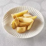 スパイスをかけたカリッとフライドポテト(100g)（ポムの樹監修オムライス×DELIS 京橋店）