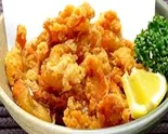鶏皮唐揚げ（鶏笑 新世界店）