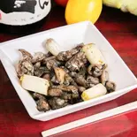 ★旨得10%増量中★【ツウな方が嵌まる！歯ごたえと旨味‼】親鳥皮焼き ネギ入り(塩) Grilled Skin with Green Onion (Salt)（宮崎郷土料理 どぎゃん）