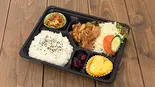 豚のしょうが焼き弁当（CAFE ROOTS）