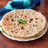 アルパラタ1P Aloo paratha 1p 〔炭焼き〕（スターケバブインドカレーハラル専門店）