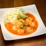 干烧虾仁/エビのチリソース炒め(天山見・西北本場料理店・刀削麺(HalalaFood))