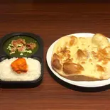 ほうれん草カレー ご飯＆ナン（アジアン レストラン マナスル）