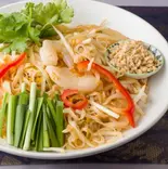 パッタイ Padthai（【本場インド風のカレー】アジア屋台 チャオパリバール 赤坂）