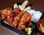 黒門から揚げ弁当【特大4個入】(味噌汁・カレー塩付)(小雀弥 -こがらや- 天満店)