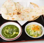 ほうれん草マトンカレーセット sag mutton set（インド料理 セビヤ）