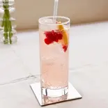 いちごとカモミールのソーダ（Y' unamano. 32）