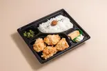 銀のむね肉唐揚げ弁当（からあげ 金と銀 草加新善町店）