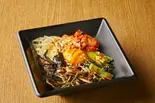 肉屋の台所ビビンバ丼（肉屋の台所 宮益坂店）