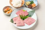 仙台牛特選3種盛り弁当（焼肉 香龍園）