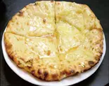ハニーチーズナン Honey Cheese Nan（インドエスニック料理カシミール Indian Ethnic Food Kashmir）