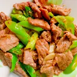 牛肉とピマン炒め（美香苑 (ビコウエン)）