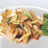ザーサイのラー油和え（冬木中華酒場）