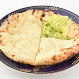 アボカドチーズナン Avocado Cheese naan（アジアンフォレスト）