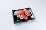 本まぐろづくし Ultimate Tuna Sushi Assortment（梅丘寿司の美登利総本店 新百合丘店）