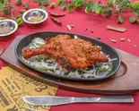 タンドリーチキン2P TandooriChicken 2P（ニュータージマハルエベレスト 関大前店）