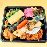 【22】おまかせサービスおかず盛り◆おかず単品◆（あじ太郎 本店）
