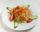 スパイシーチキンサラダ（だるま食堂）