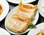黒豚餃子6個入り（天鴻餃子房 日比谷店）