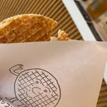 ストロープワッフル（リトルスタンド室見店）