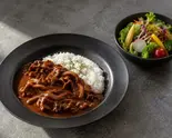 ハヤシライスと季節野菜ミニサラダ（猫も杓子も）