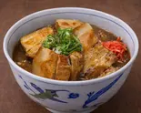 ラフテーカレー丼（九州沖縄三昧 なんくるないさー 獨協大学前店）