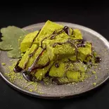 厳選わらびもち 黒蜜抹茶 Specially Chosen Warabi Mochi Kuromitsu Matcha（黒毛和牛すきやき丼 前田 弘明寺店）