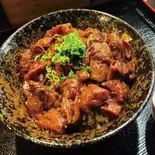 牛すじ丼(ゴールデン酒場SANGO-YA)