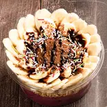 チョコバナナボウル(バナナ,グラノーラ,ヌテラ,チョコソース,チョコクランチ,チョコスプレー)（WHO ARE YOU！？）