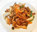 牛肉とキノコ炒め定食（中国家常菜 祥龍房）