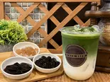 抹茶豆乳（Taiwan＆Vietnam Cafe BLACK BREW 玉造駅前店）