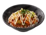 マヨ豚キムチ丼 ナゲット3個とフライドポテトセット（飯屋 栄店）