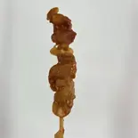 骨肉相連串揚げ2本（蜀王砂鍋マーラータン）