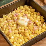 コーンバター＆ベーコン（北海道じゃがバターとローストビーフ丼 むらかみ農場 江東森下店）