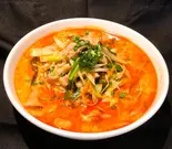 ユッケジャンラーメン(替え飯付き)(歌舞伎町の台所 かど平 × ホルモン焼 幸永)