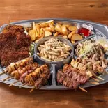 【ばんの定番メニュー盛合せ】家飲みセットL（もつ焼きばん 高田馬場店）