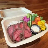 【雑穀米】国産味噌ローストビーフ＆野菜デリ2種BOX（【サラダ＆デリ】腸活カフェ BI:CHO）