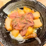 塩辛じゃがバター(肉が旨い店!レッドコング)