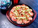大エビのニンニク鉄板焼き(铁板蒜香虾)（本格中華大龍城 西川口店）