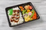 ウナギ照り焼き＆彩り豊かで野菜弁当（元気薬膳食堂）