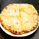 ハニーチーズナン/Honey Cheese Nan（インド料理＆バー サクラ）