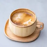 ホットほうじ茶ラテ(180ml) Hot Hojicha Tea Latte (180ml)（JUNOS CAFE 高円寺店）